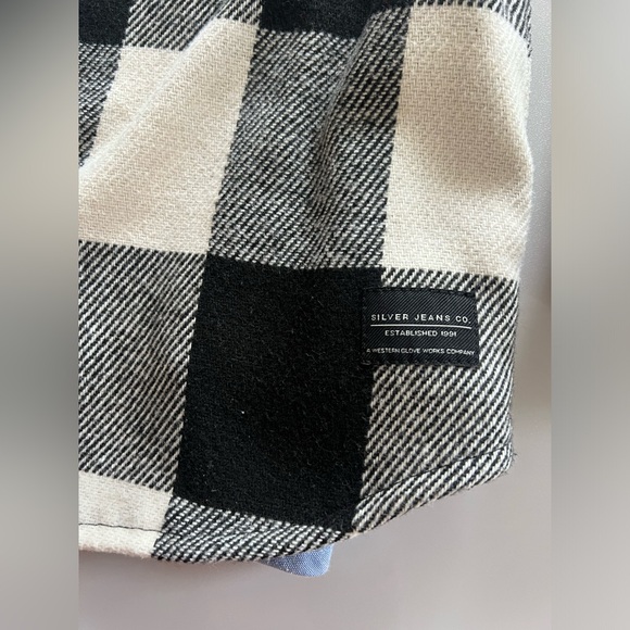 Silver Jeans Co. Wool Blend Black & White Plaid Button Up Shirt Jacket. - Picture 10 of 13